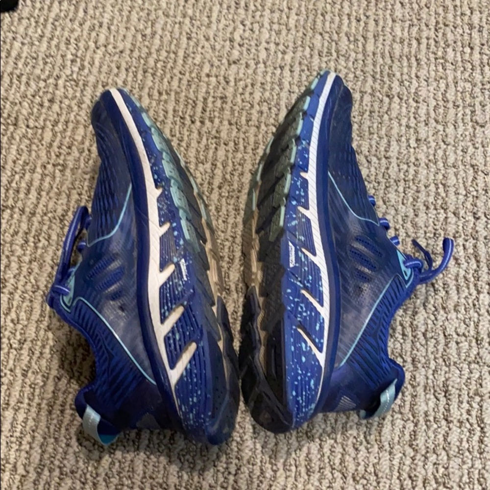 Size 7 hoka